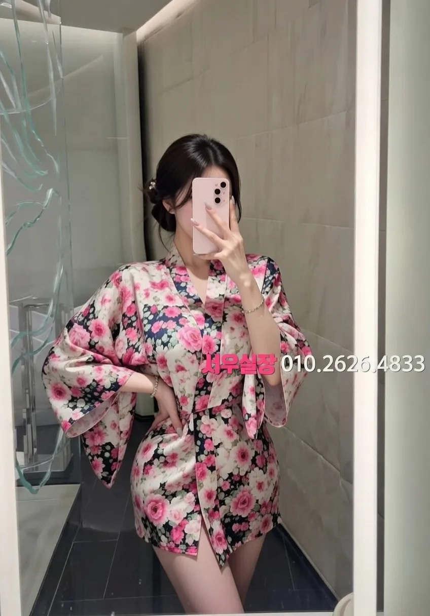 청량리 다국적노래클럽 프리미엄 라인업 13번 프로필